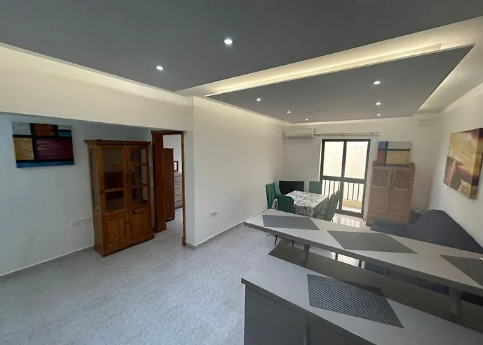No 6 Poseidon Apartment