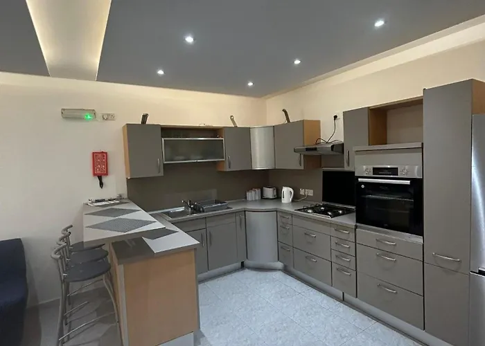 No 6 Poseidon Apartment